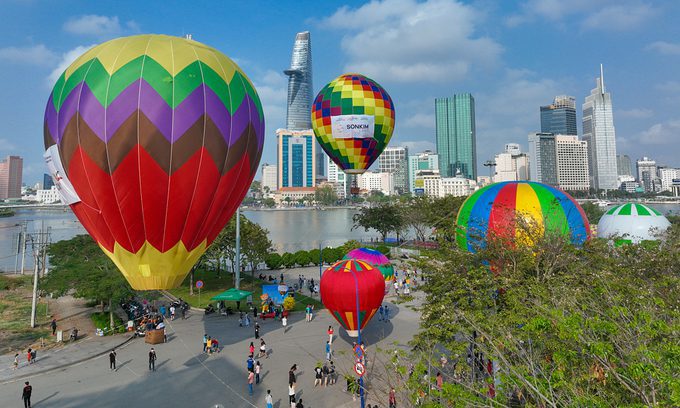 Hot-air balloons to fly over HCMC during National Day holiday