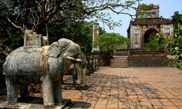 Tu Duc Tomb
