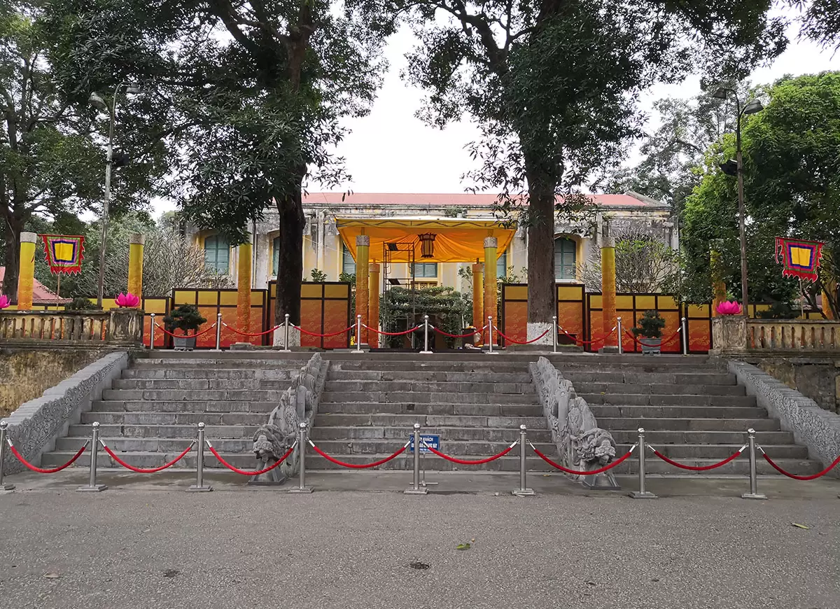 Kính Thien Palace