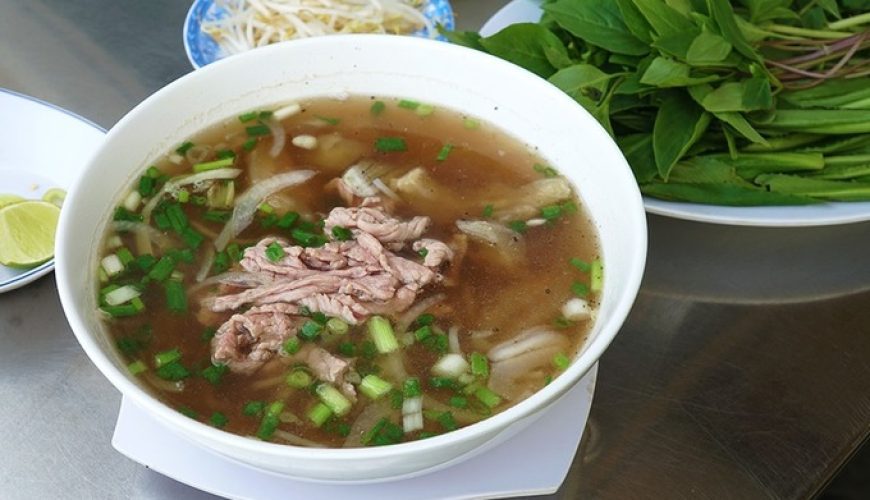 Vietnam beef noodle soup among world's 20 best: CNN