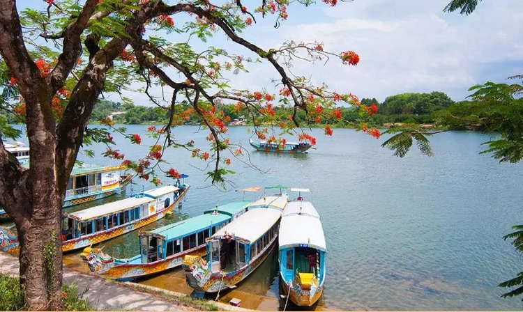 Perfume River in Hue